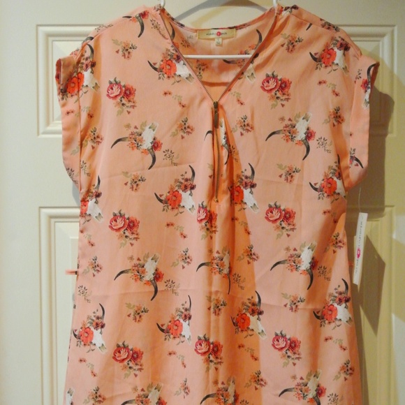 WOMENS WISHFUL PARK LARGE DRESS WITH STEER SKULLS AND FLOWERS - Picture 1 of 4